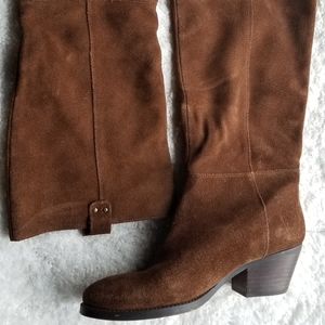 Crown Vintage Suede Boot